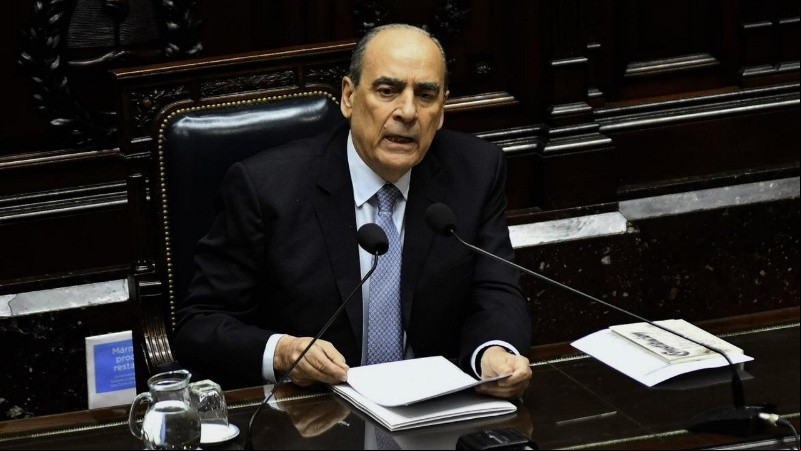 Guillermo Francos presentó el informe de gestión del Gobierno en el Congreso.