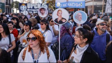 Los gremios de la CGT en la marcha por el centro de Buenos Aires.