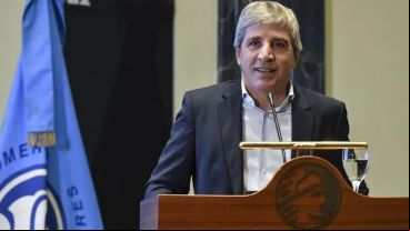 El ministro de Economía Luis Caputo hizo el anuncio.