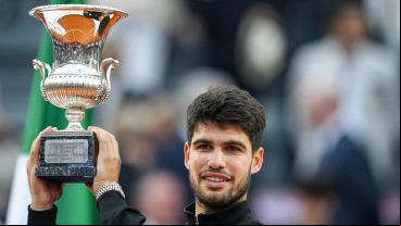 Alcaraz dominó el polvo de ladrillo en Roma y llega como favorito a Roland Garros.