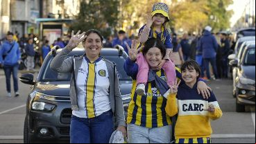 La previa canalla en el Gigante antes del cruce ante Huracán.