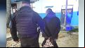 Trepó al techo de una casa, se metió al patio y terminó detenido