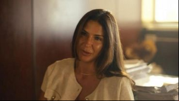 "Justicia Divina, una miniserie cinematográfica de no-ficción que sigue el juicio de Maradona".