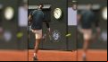 Tenis: el italiano Musetti se salvó de ser descalificado, tras un pelotazo a la jueza de línea