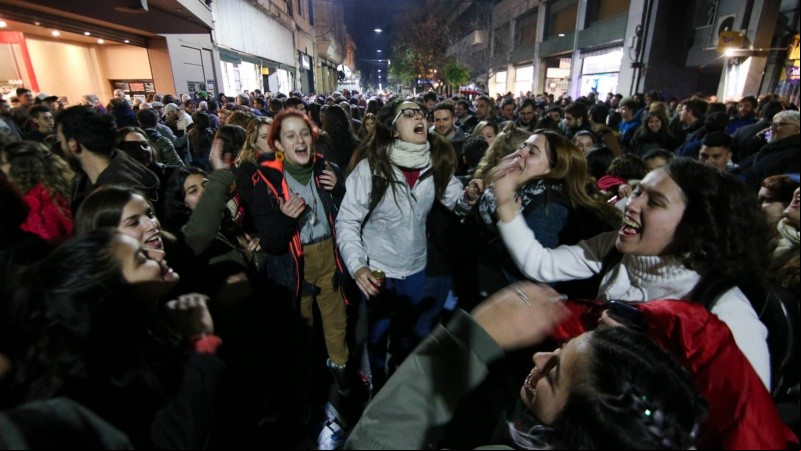 Otros tiempos, cuando se podía festejar sin covid. Otros tiempos, cuando se podía festejar sin covid.